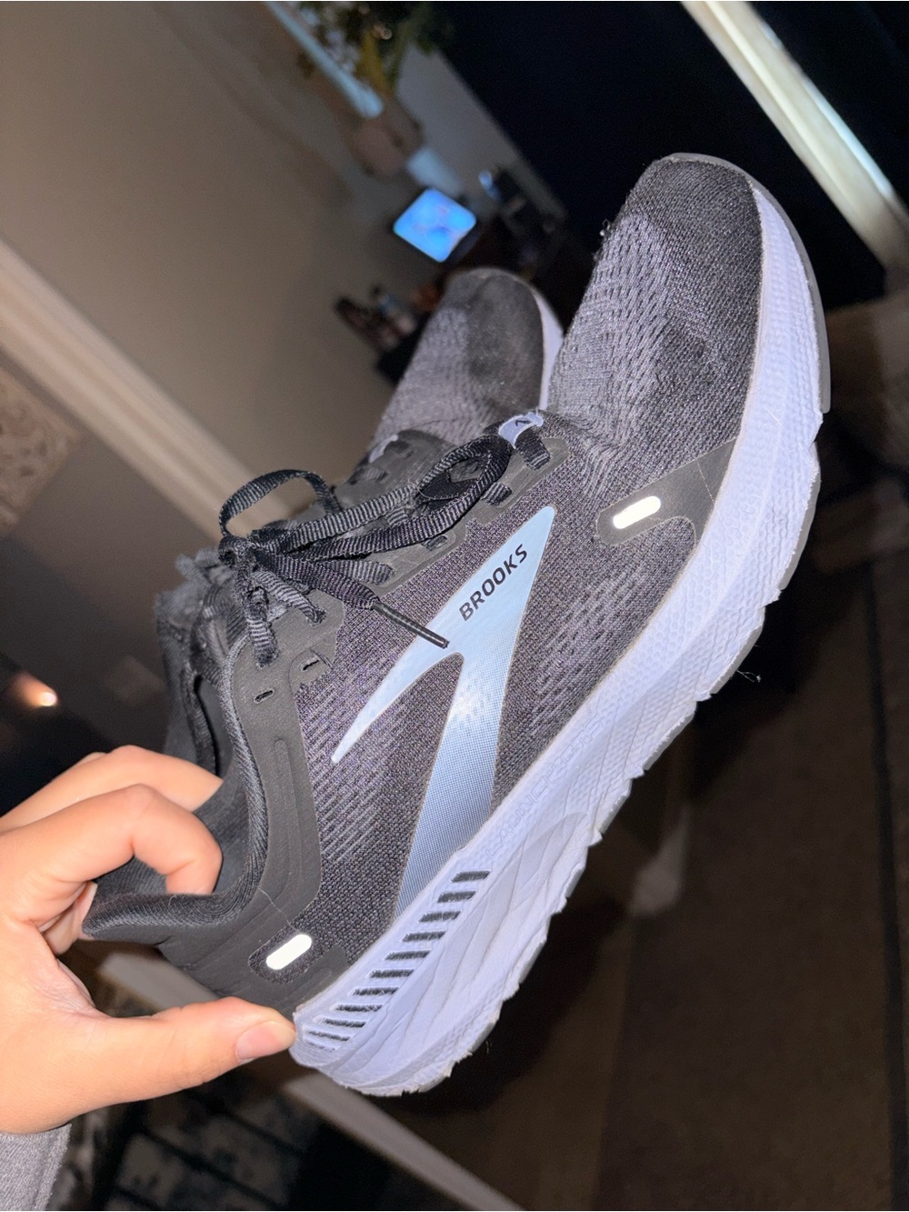 Brooks Women's Athletic Shoes - Black and Light Gray